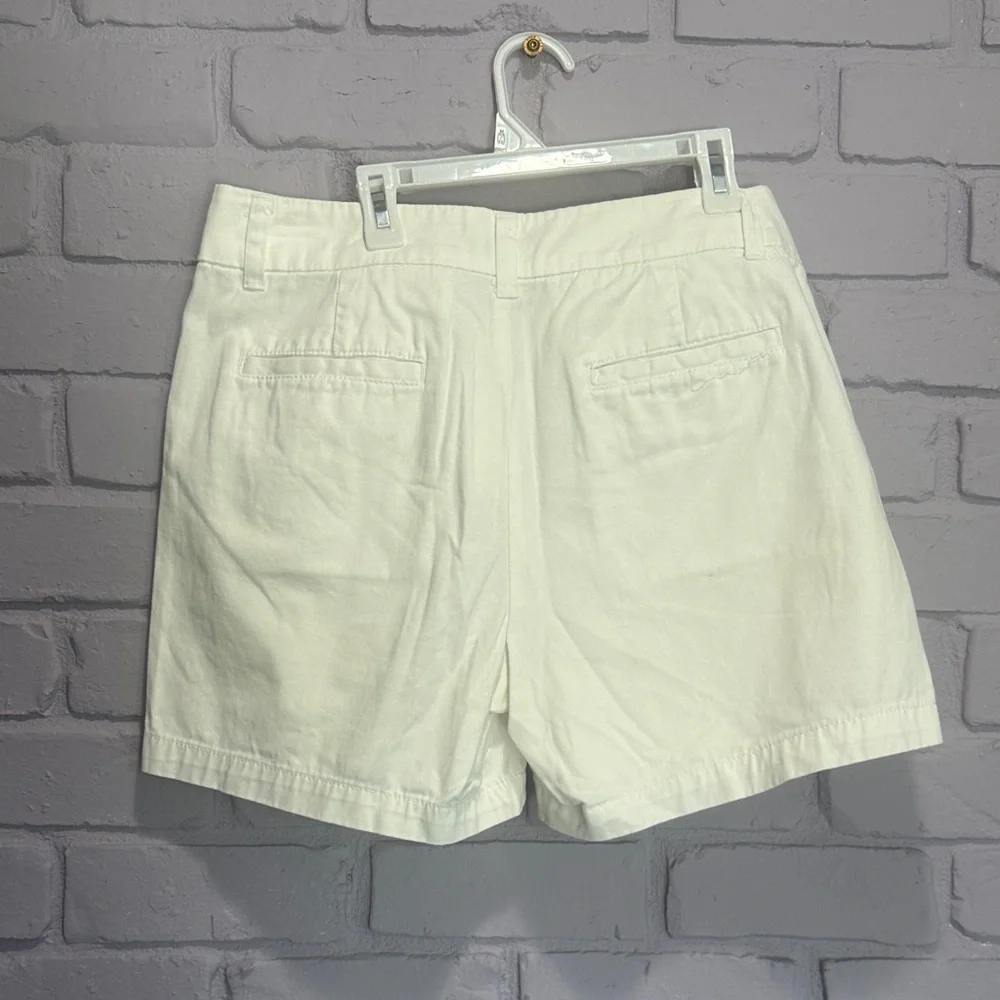 NWOT Merona Women's Cream Shorts size 8